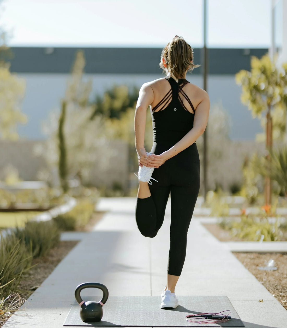 Pelvic floor trainer